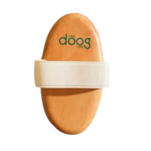 Cepillo de bambú ecológico para perros de pelo corto, con diseño ovalado y correa de algodón para un uso cómodo. Ideal para eliminar suciedad y pelo muerto sin dañar el pelaje.