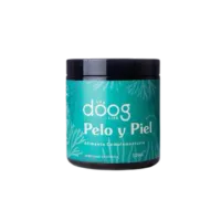 Thumbnail 200x200 for Bote de suplemento natural para el pelo y la piel de los perros. Envase de 120g con diseño verde y negro, etiquetado como alimento complementario sin colorantes ni conservantes, apto para perros 