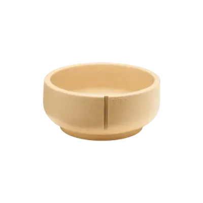 Thumbnail 400x400 for Bowl para perros pequeño de diseño clásico, color amarillo, fabricado en arena, con líneas de medición en el interior para controlar la cantidad de comida o agua. Material pesado y resistente, con acabado antideslizante para mayor estabilidad.